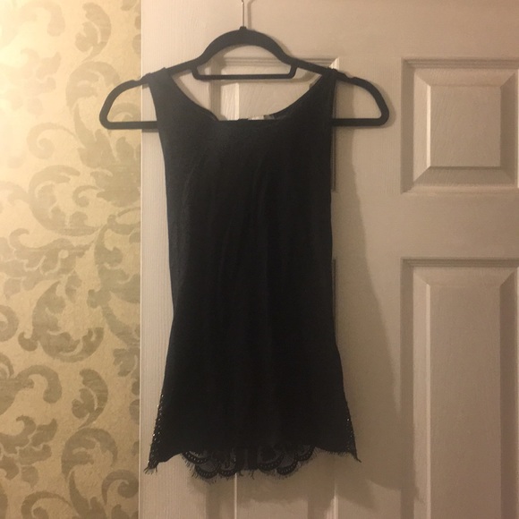 Going Out Tank - Picture 2 of 4